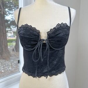 Selfie Leslie Lace Bustier Crop‎ Top Medium Black Floral Milkmaid Dark Romantic
